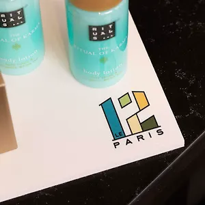 Le 12 Hotel Parijs